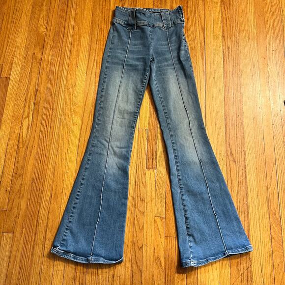 BDG Urban Outfitters Jeans Womens 27 X32 Blue Flare Mid Rise Denim - Picture 1 of 11